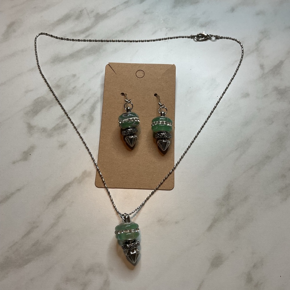 Silver and Green Pendant Necklace and Earring Set